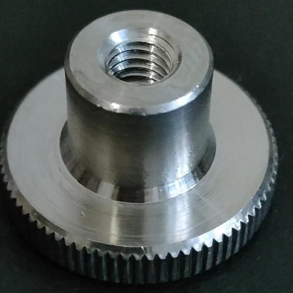 Гайка М 5 DIN 466 круглая высокая рифленая с накаткой, нажимная, нержавеющая сталь А2